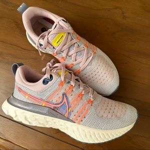 Nike Women's Pink and Orange Athletic Shoes